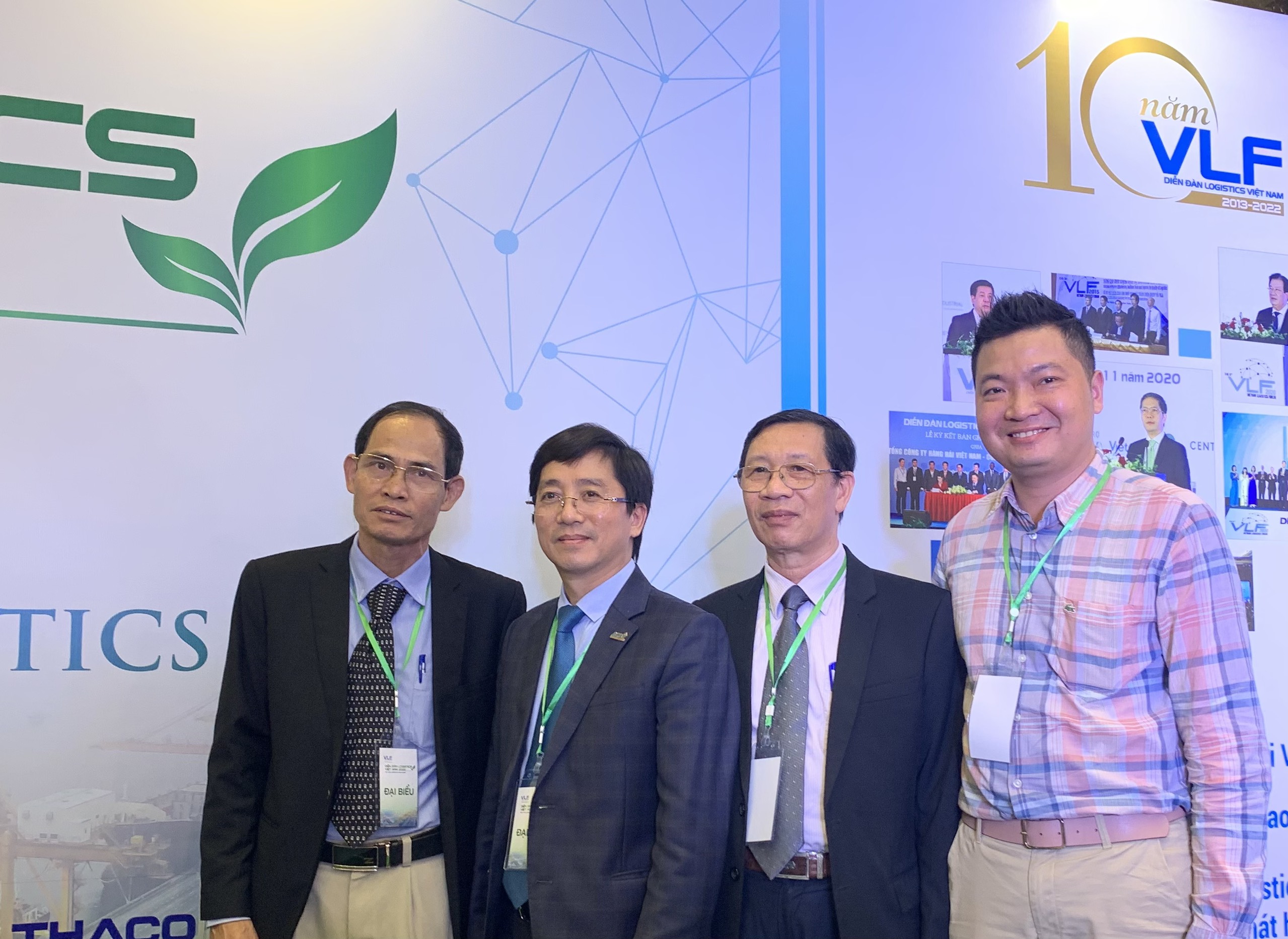 ACSV NHẬN BẰNG KHEN DANH DỰ DO BỘ TRƯỞNG BỘ CÔNG THƯƠNG TRAO TẶNG TẠI DIỄN ĐÀN LOGISTIC VIỆT NAM (VLF) NĂM 2022